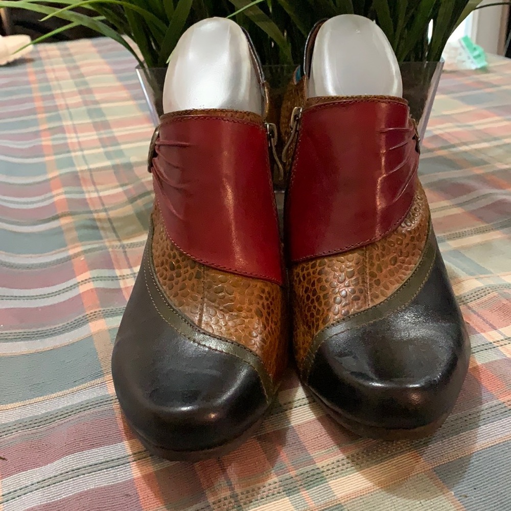 BEAUTIFUL L’ ARTISTE BOOTIES❤️❤️